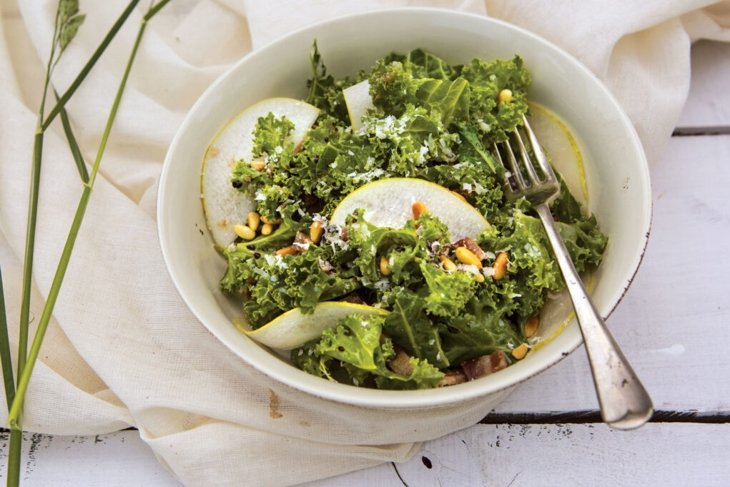 Kale Salad with Turkey Bacon, Pear, and Pine Nuts